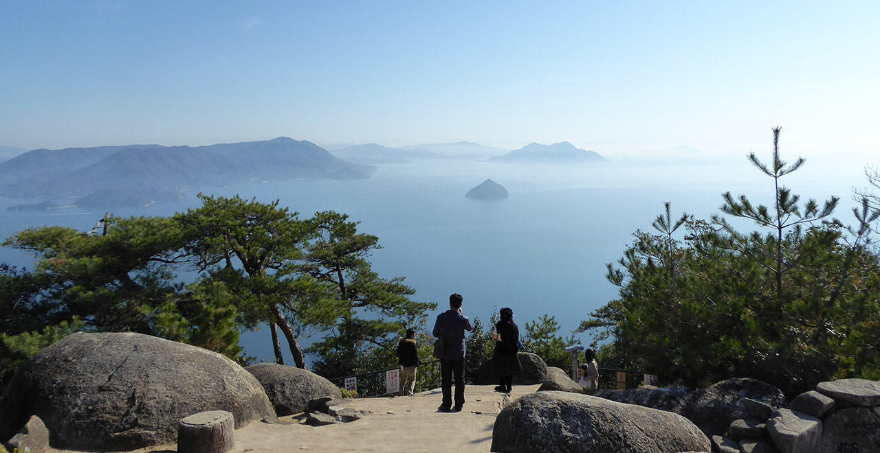 獅子岩から望む絶景