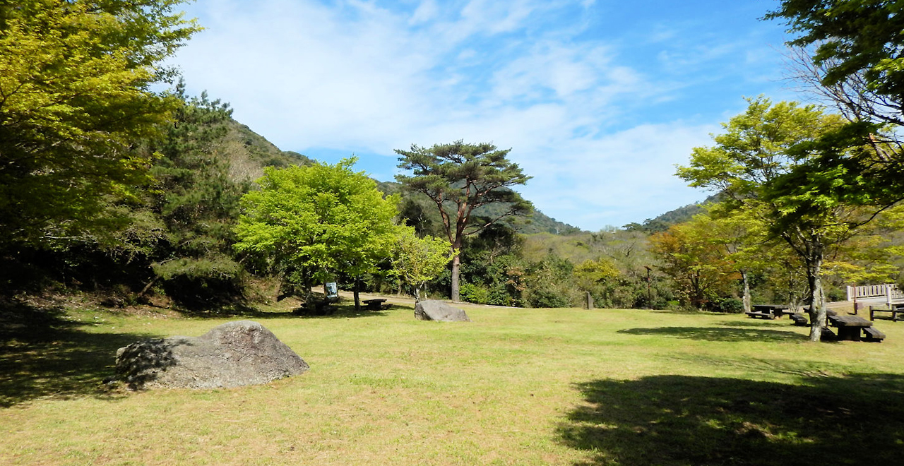 子供たちを待つキャンプ場