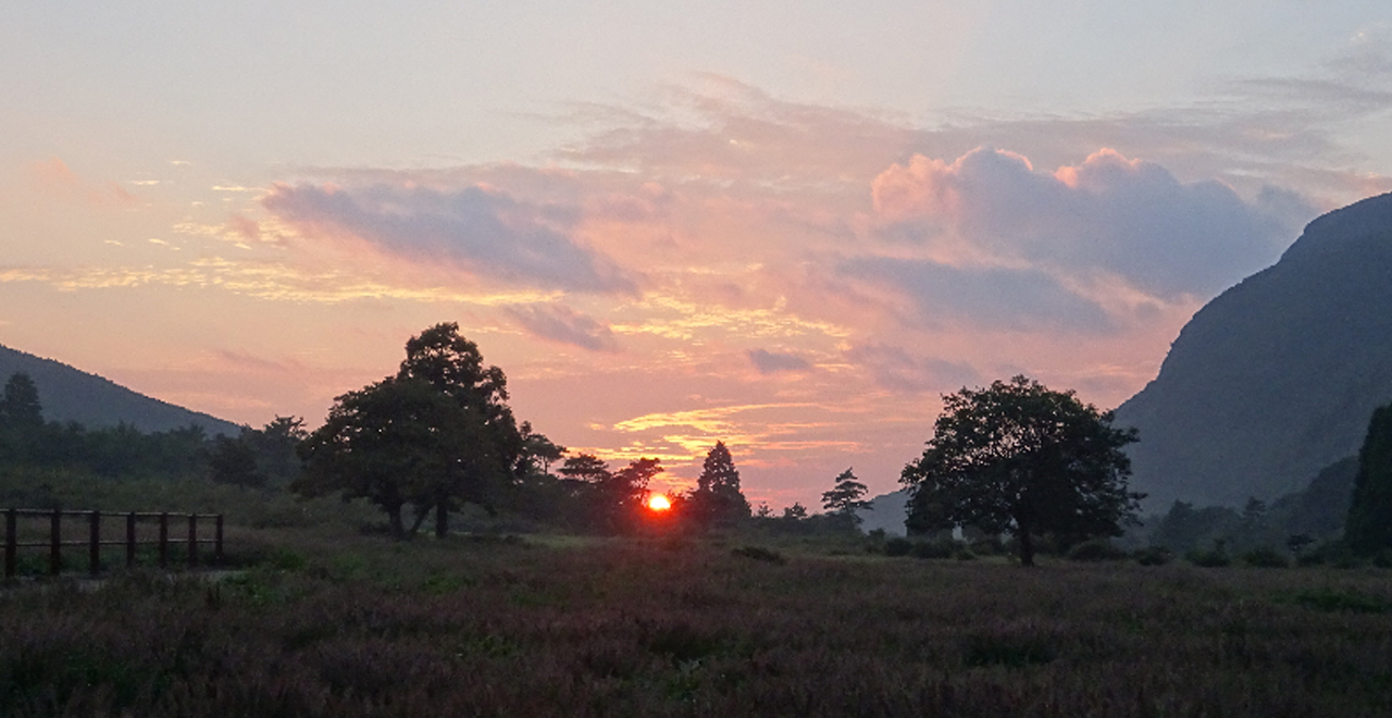 夕焼け空の田代原