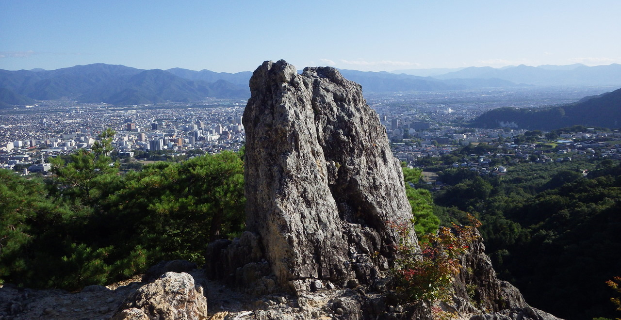 大峰山物見岩