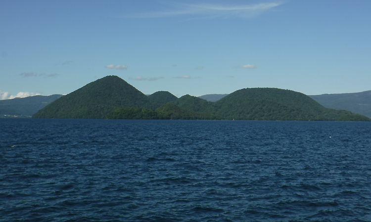 洞爺湖中島