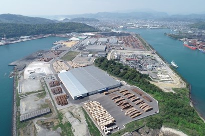 年間木材消費量70万m3の大規模製材工場