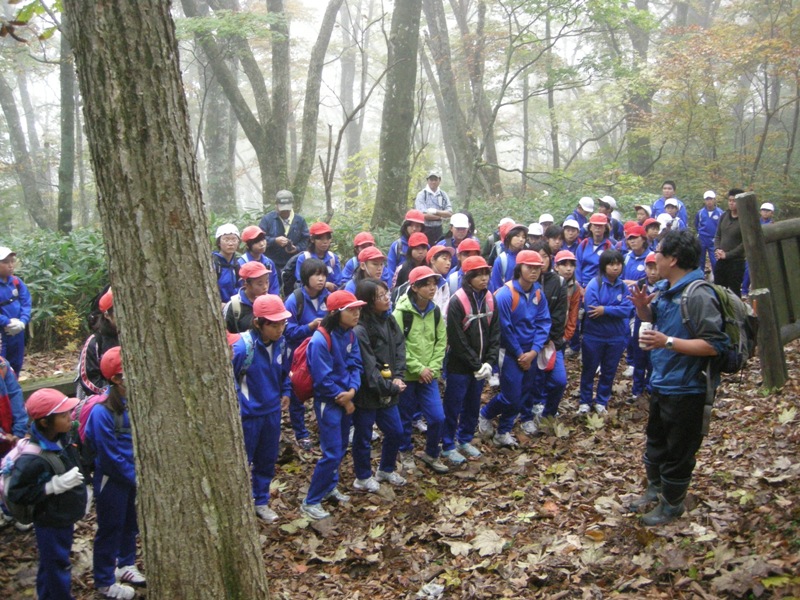 新治小学校6年生遠足