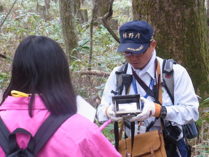 センサーカメラの設置です。