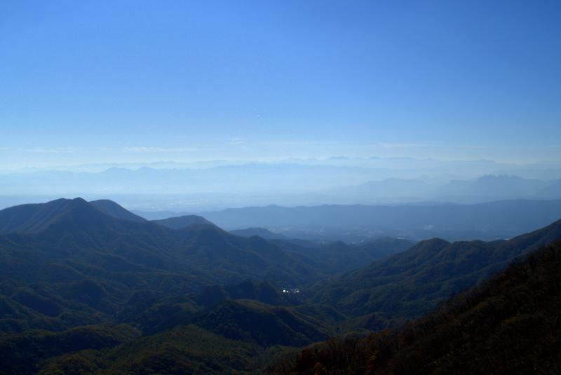 掃部ヶ岳山頂南側の展望