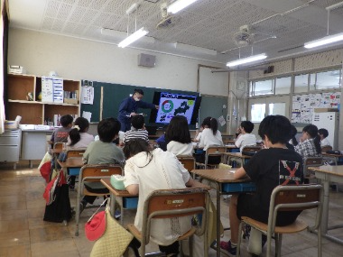 妙高小学校授業の様子