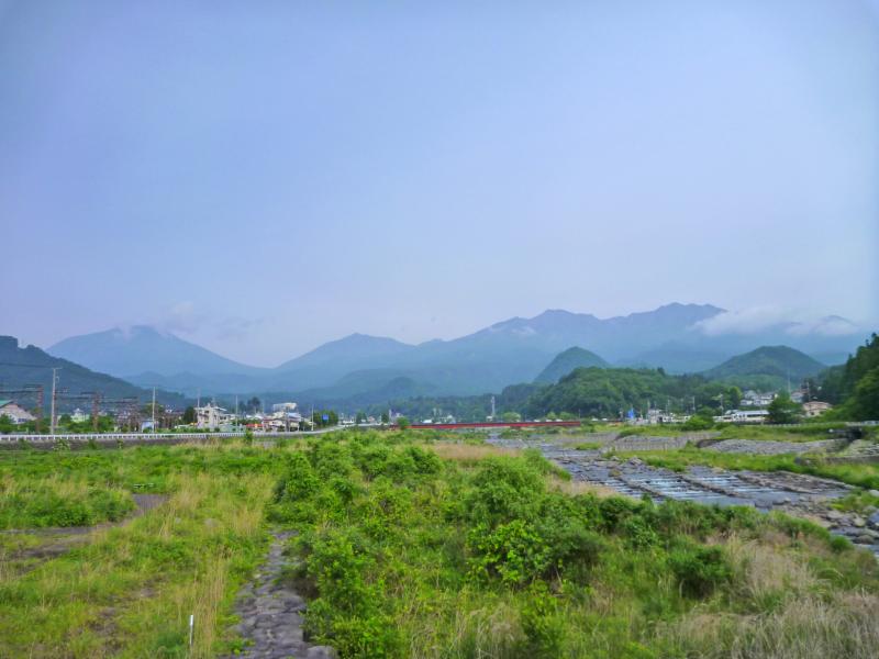 大谷川から日光表連山を望む