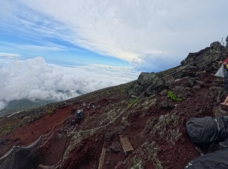 富士山国有林内にある登山道