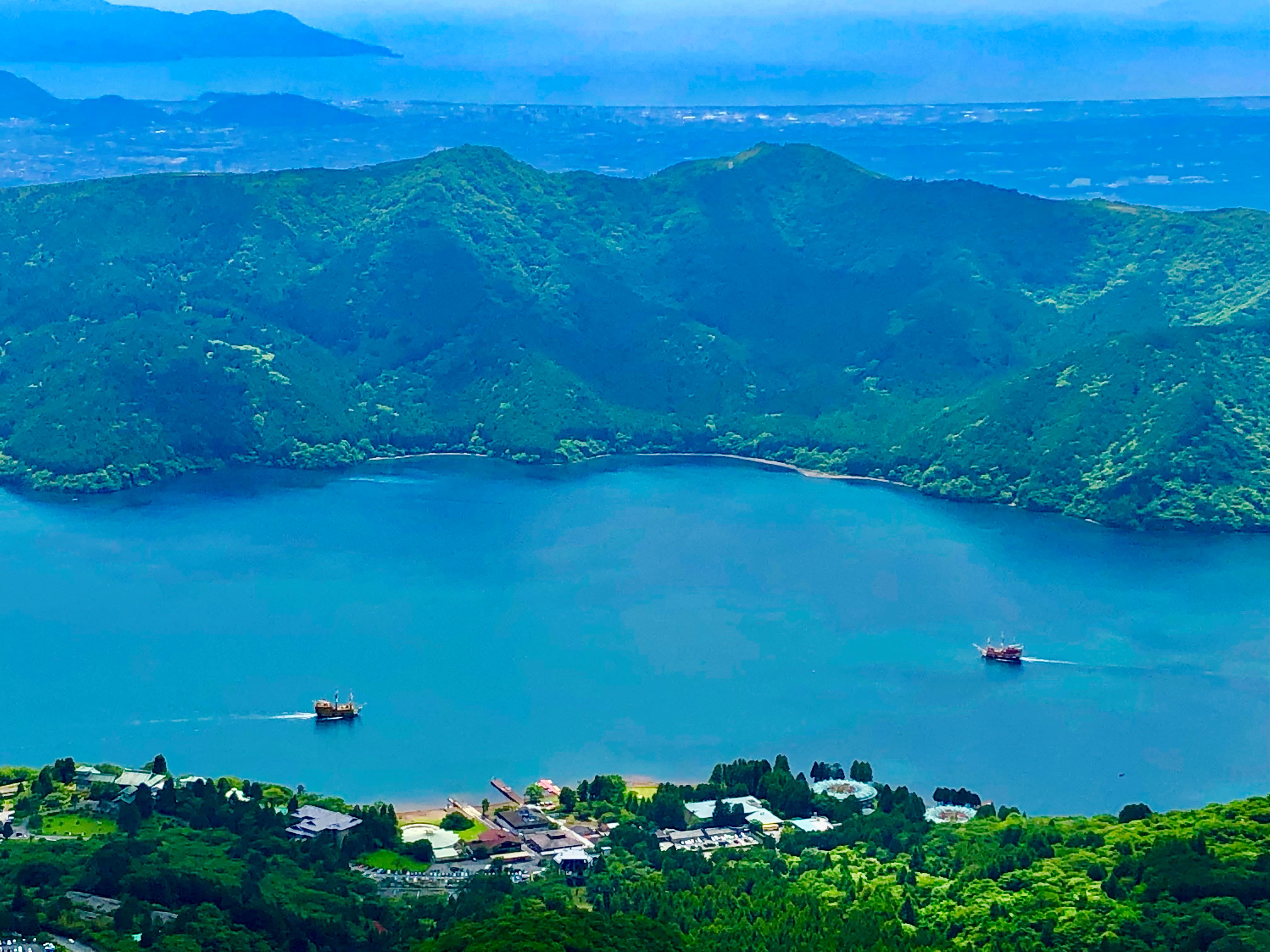 駒ヶ岳山頂駅からの芦ノ湖自然休養林