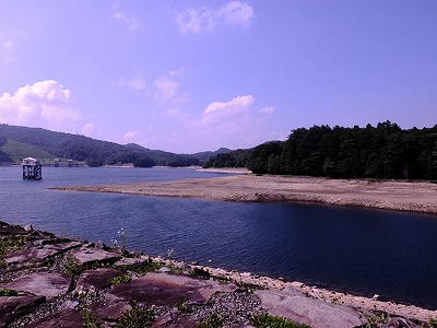130811揚水型ダムの玉原湖