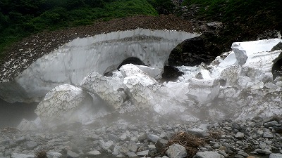 120819雪渓崩壊