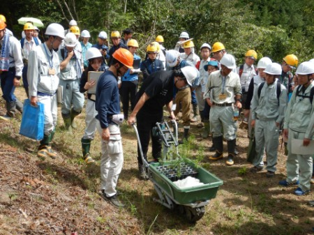 2日目の電動運搬車の説明2