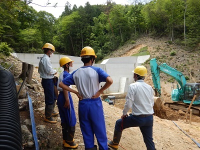 治山工事現場治山工事現場