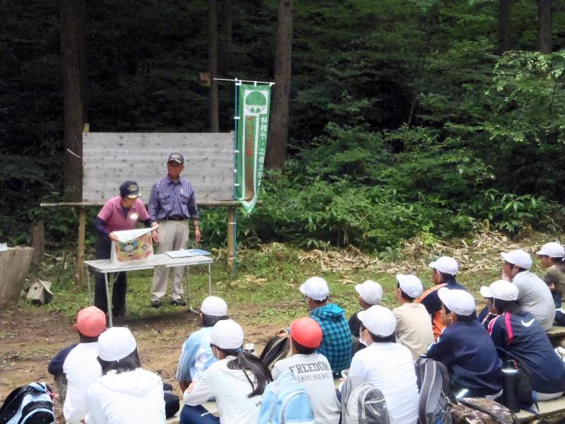 ボランティア団体による創作紙芝居