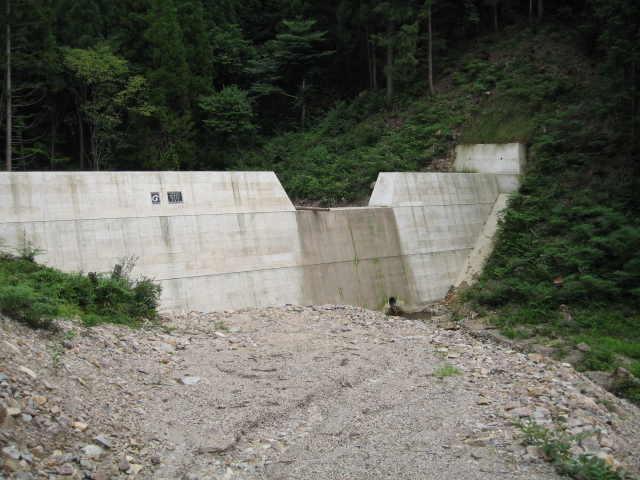 釜ヶ峰山国有林堰堤