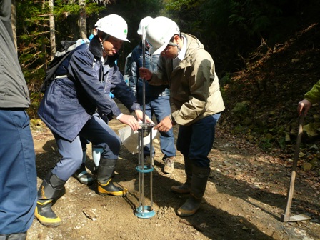 路面硬度測定