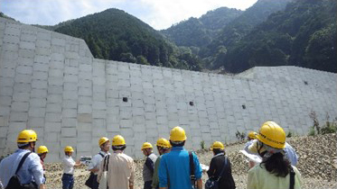 治山ダム見学