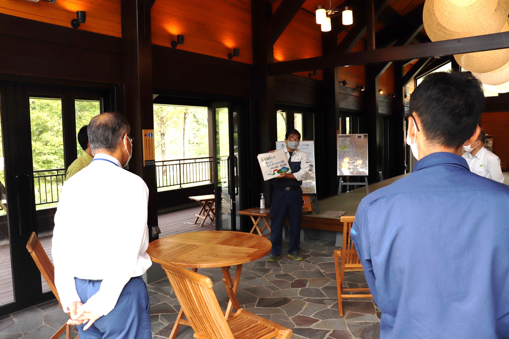 除去作業の必要性の説明写真