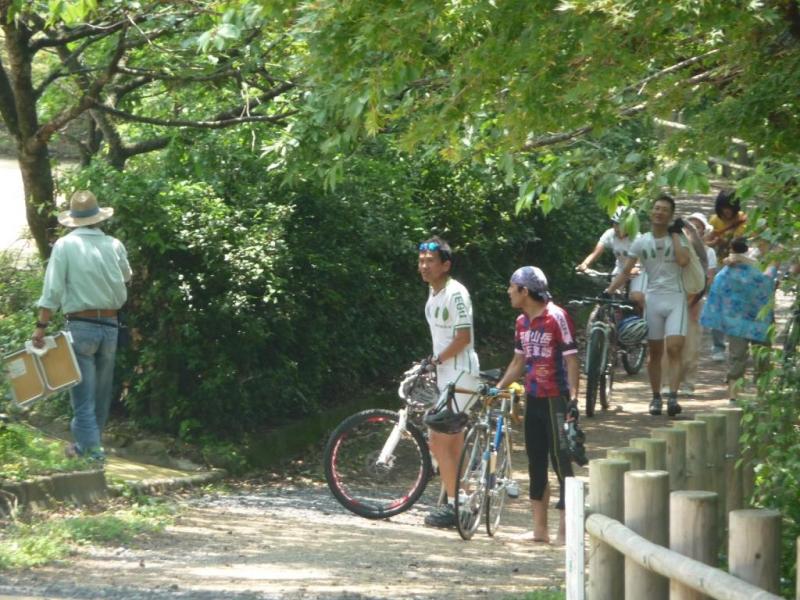 市民身親しまれている天筒山風景林