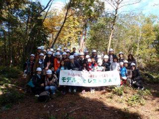 作業終了後の記念撮影