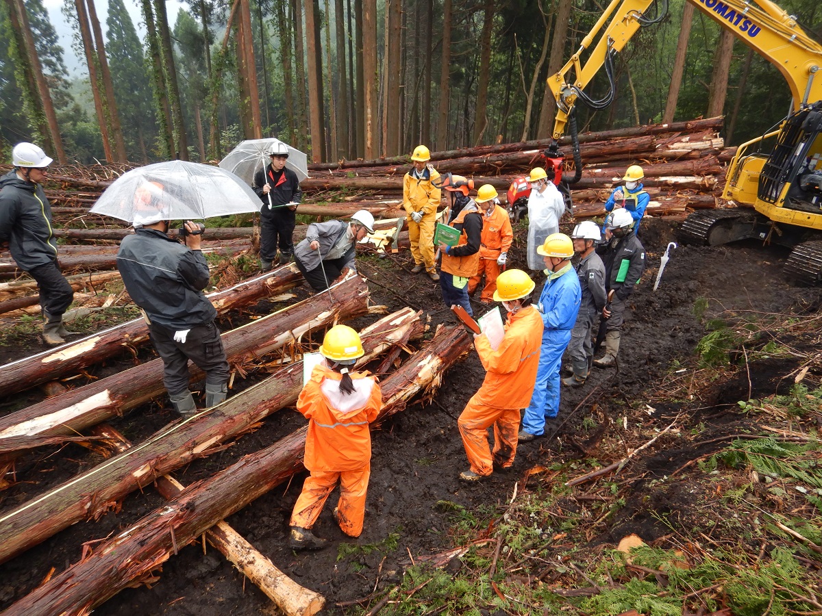 県森連新見市場の講師による指導助言