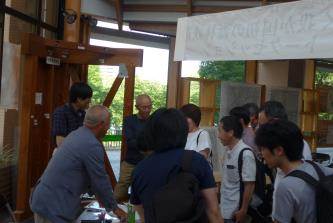 トークセッション前の挨拶の様子