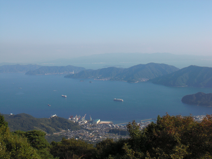 近畿中国森林管理局 野呂山風景林