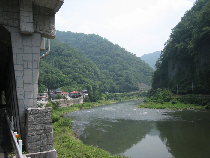 全景（上手から）　【御山】