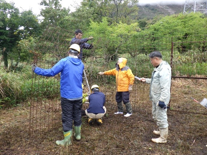 ICT囲いわな設置の様子②