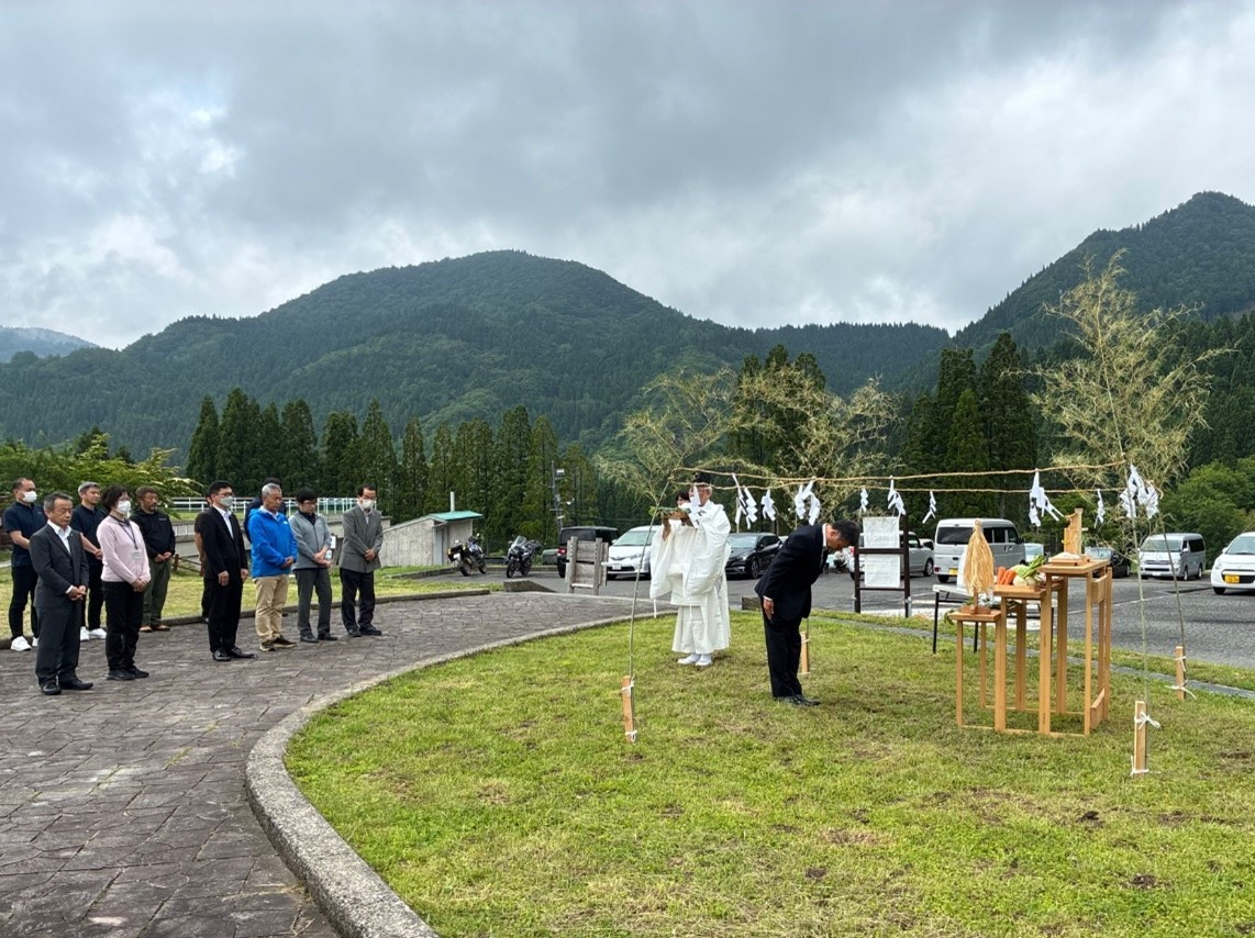 鳥取森林管理署長も登山者の安全を祈願