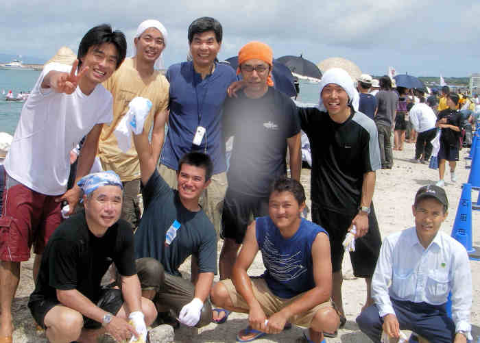 海神祭で開催された第15回爬龍船競漕（ハーリー）大会に環境省・林野庁合同チームで参加
