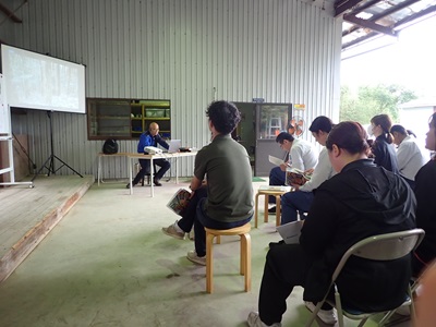 株式会社総合農林での説明の様子