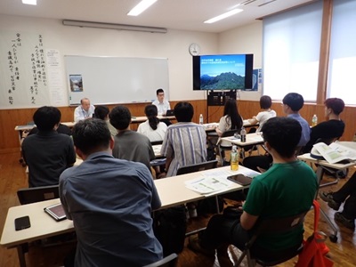 生物多様性保全に対する取組説明の様子