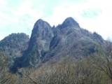 左が傾山頂、右は後傾山頂