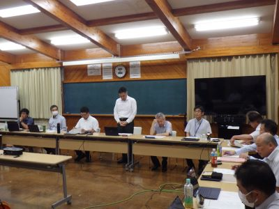 幹事会