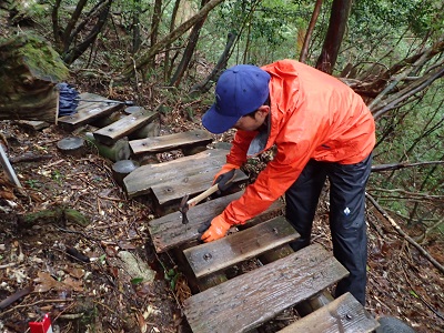 GSSによる歩道の修理