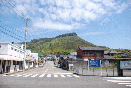 ことでん屋島駅より