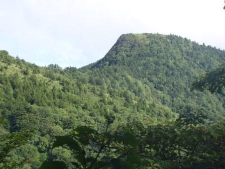 烏帽子山全景：矢筈・烏帽子