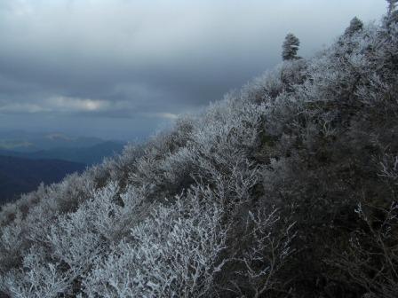 初冬：剣山