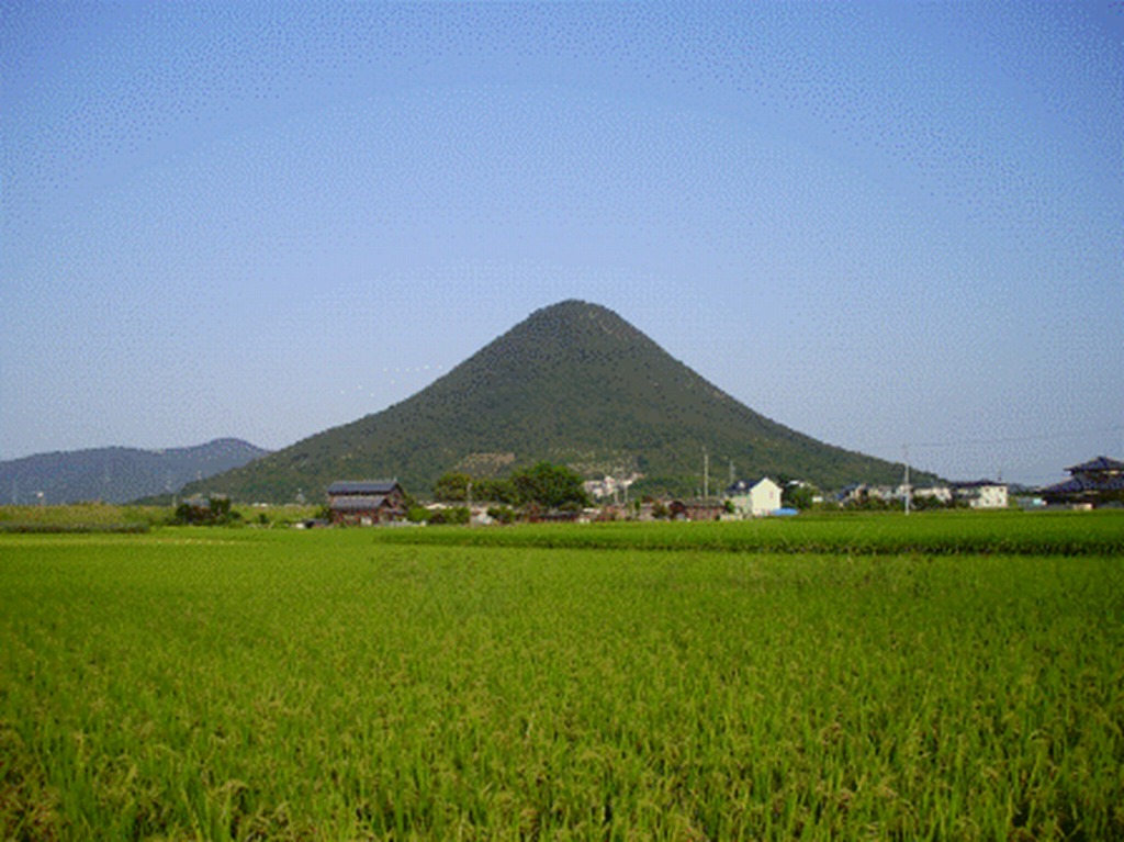 飯野山　讃岐富士