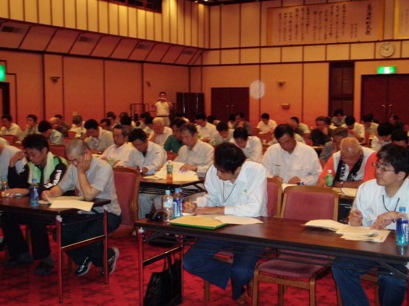 写真：低コスト現地検討会