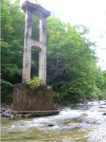 森林鉄道の鉄橋跡