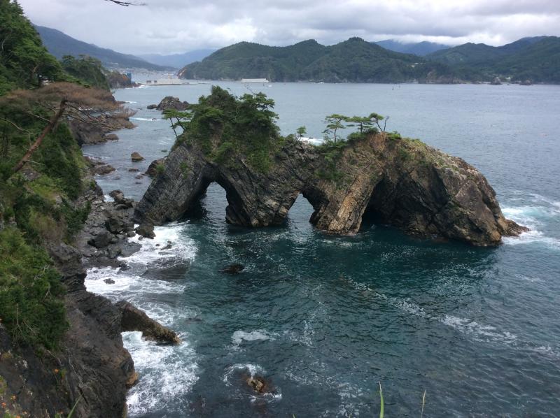 碁石海岸・穴通磯