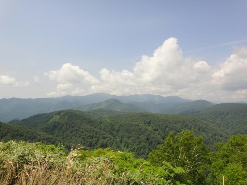 白神山地を望む（二ツ森）