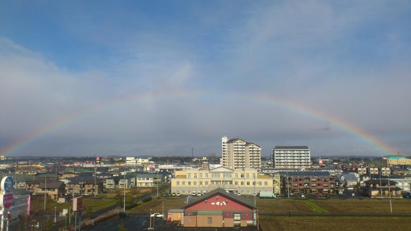 事務室からの景色（虹）