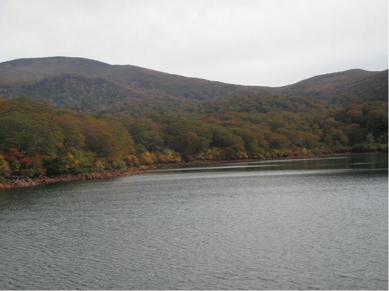 須川湖