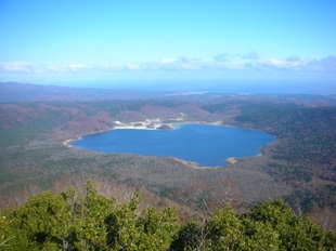 宇曾利山湖