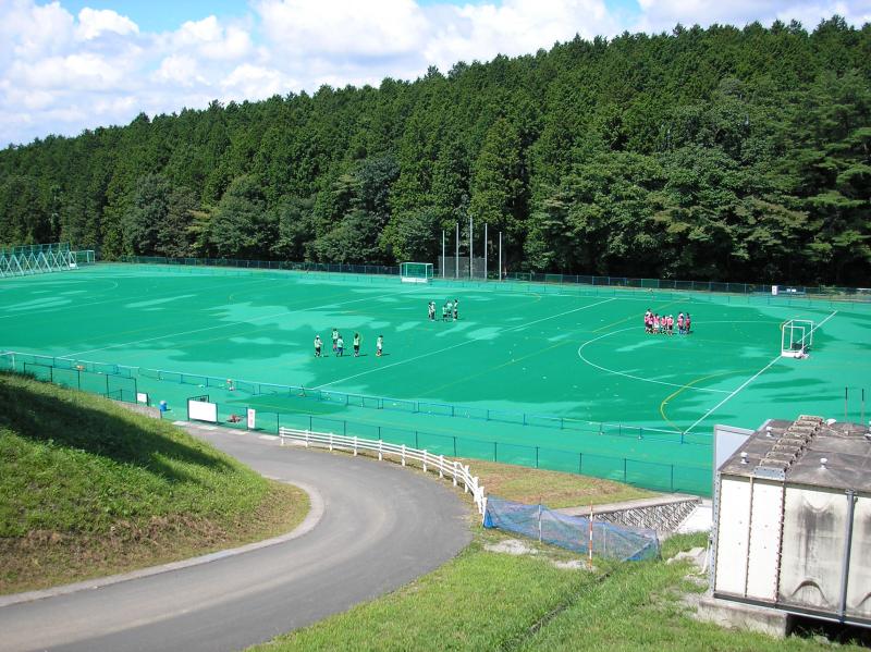 人工芝のホッケー場