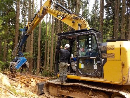 高性能林業機械の操作体験