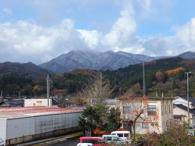 湯ノ沢岳1127